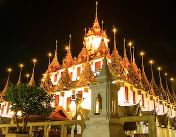  Wat Ratchanatdaram Woravihara