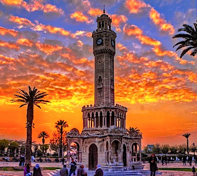  Часовая башня в Измире