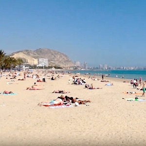 Постигет (Playa de Postiguet) в Аликанте