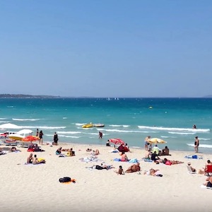 Пляж Илыджа (İlıca Beach) в Измире