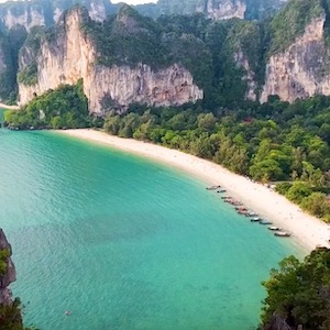 Пляж Рейли (Railay Beach)