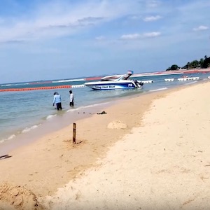 Пляж Бага Наклуа (Naklua Beach) 